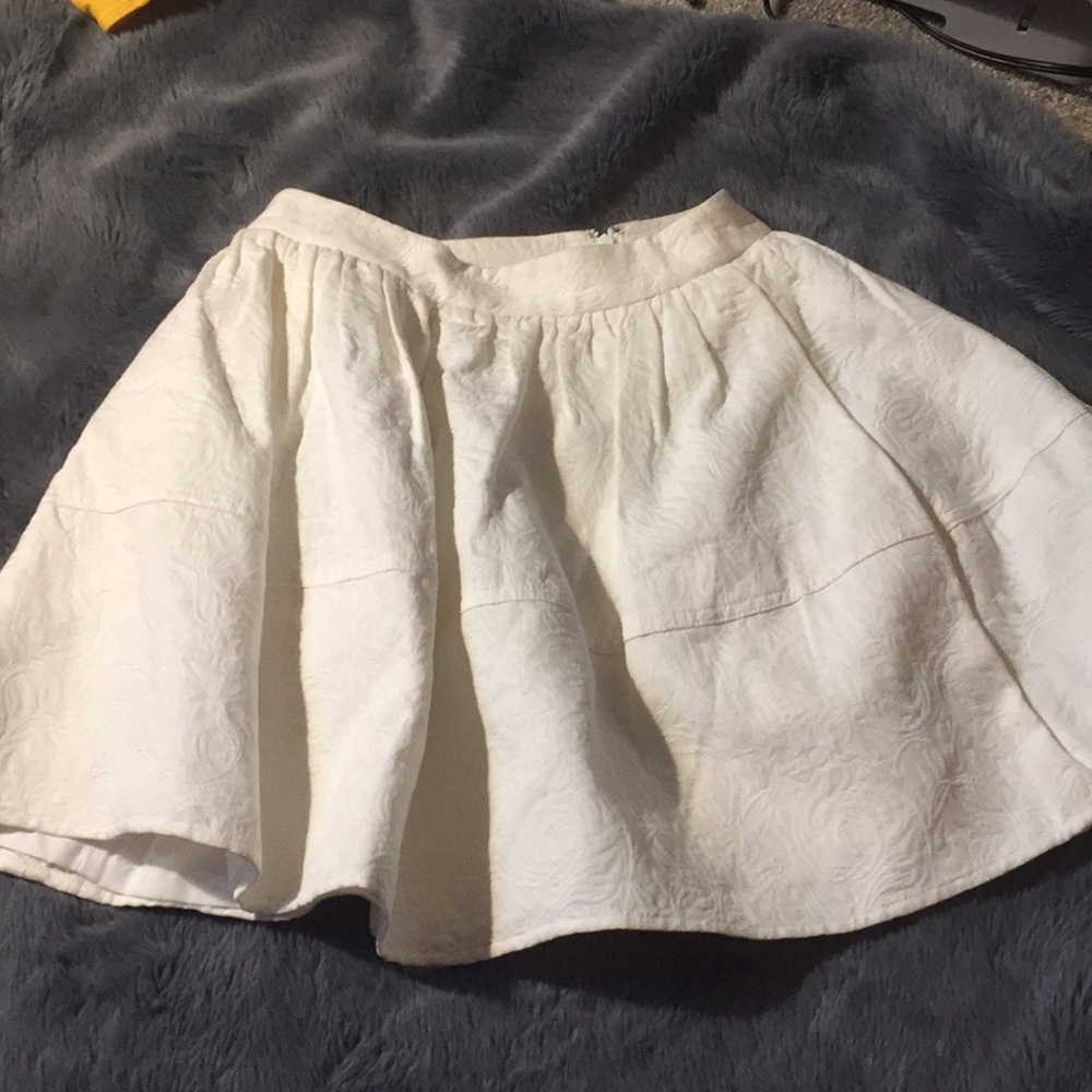 New Express skirt size 2